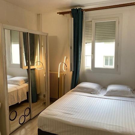 Studio 10 Mins Walk Eiffel Tower, Paris 16 מראה חיצוני תמונה